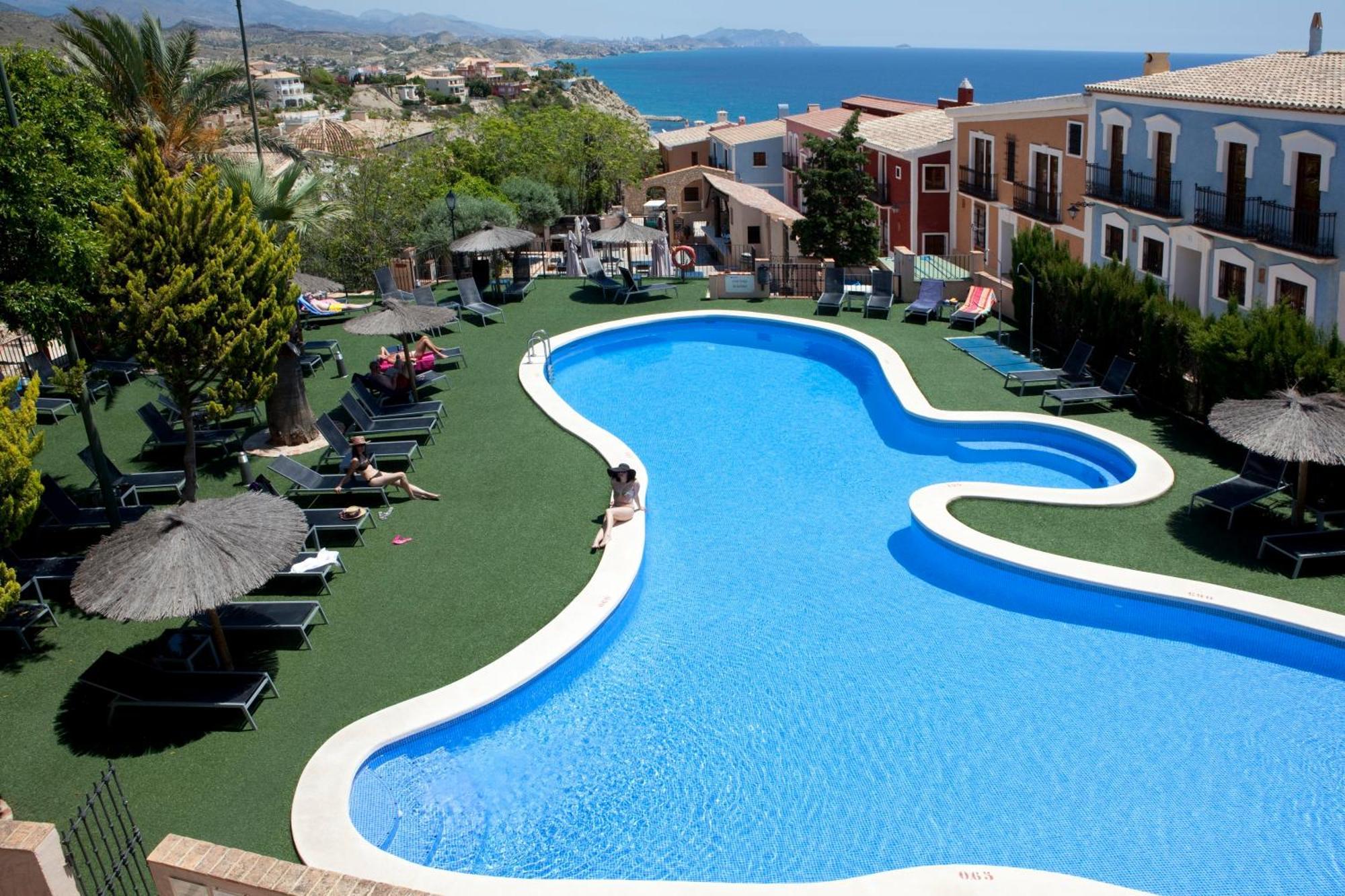 Occidental Pueblo Acantilado El Campello Exterior foto